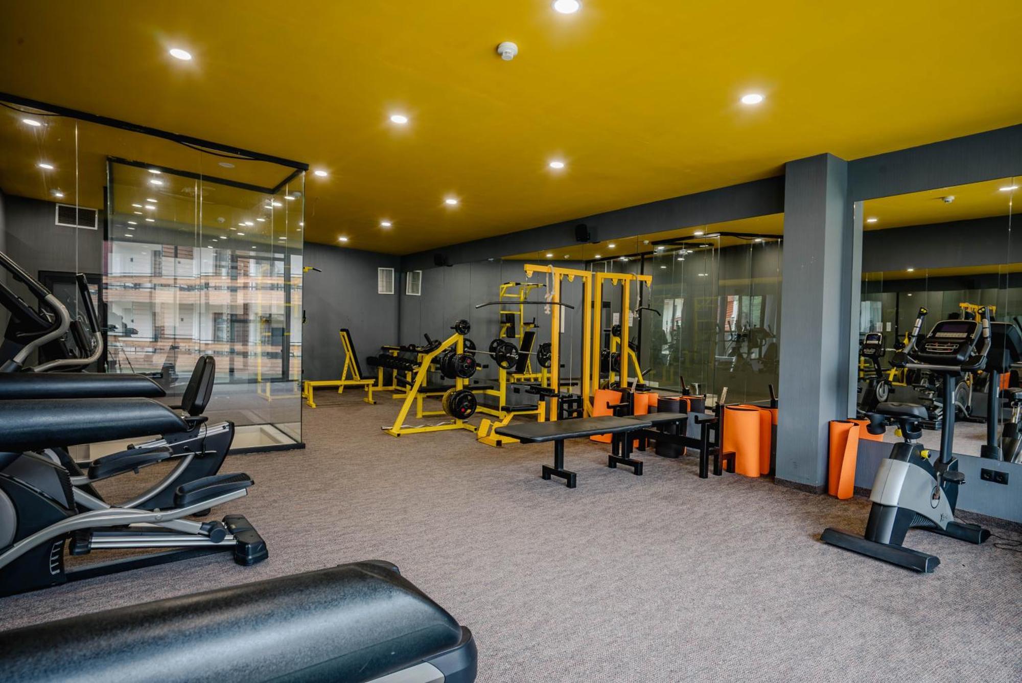 Bakuriani Inn Exterior photo A gym in Yerevan, Armenia