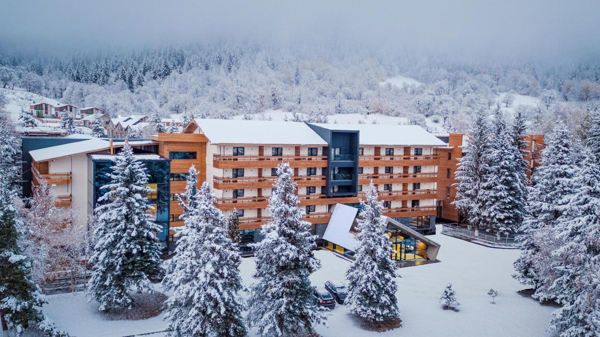 Bakuriani Inn Exterior photo